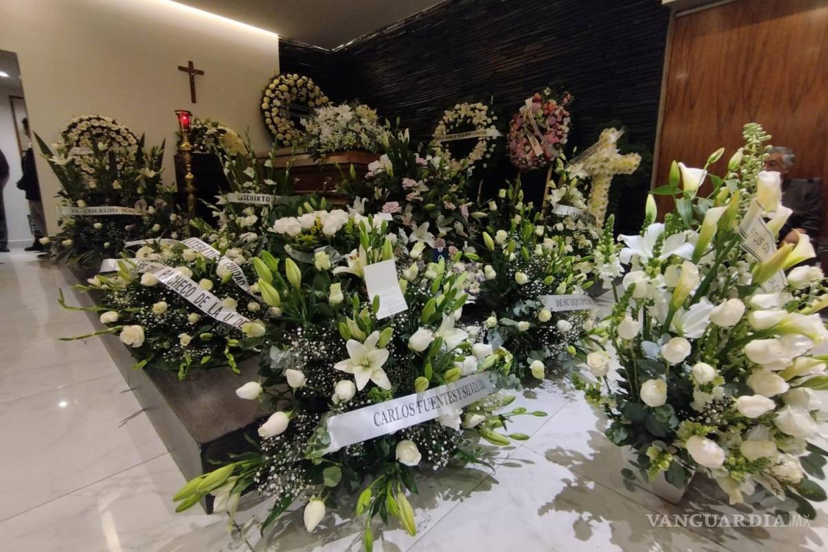 A Cristina Pacheco le detectaron el cáncer hace un mes, confirmó su hija