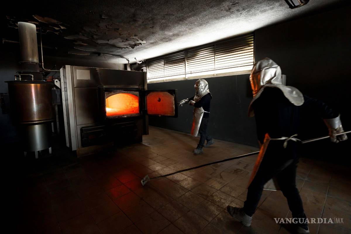 $!En México, cementerios ven la luz al final del túnel de la pandemia