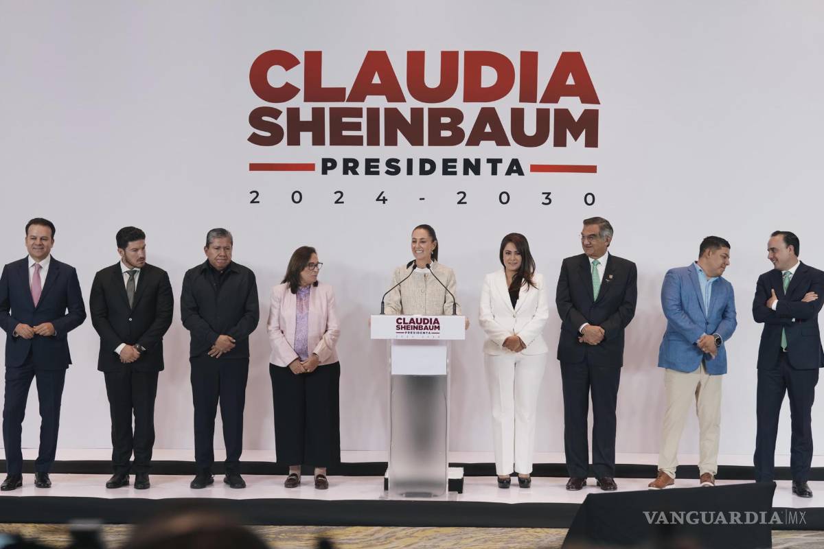 $!La presidenta electa de México, Claudia Sheinbaum, durante su participación en una conferencia de prensa conjunta con gobernadores en la Ciudad de México.