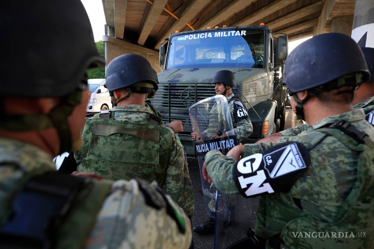 $!México endurece el control migratorio en su frontera sur con la Guardia Nacional (fotogalería)