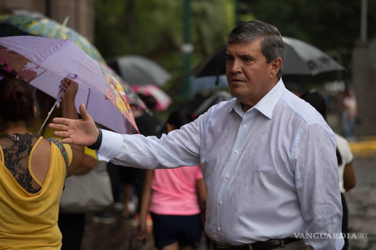 Gobierno de Nuevo León vetará 'objeción de conciencia', ley que facilita a médicos negarse a atender a personas LGBT+