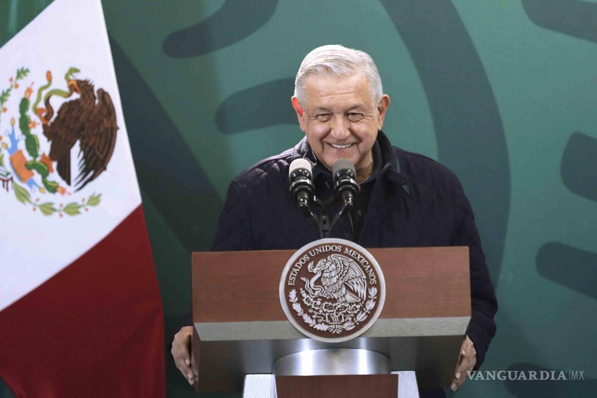 Presume AMLO que médicos le garantizaron que concluirá el sexenio