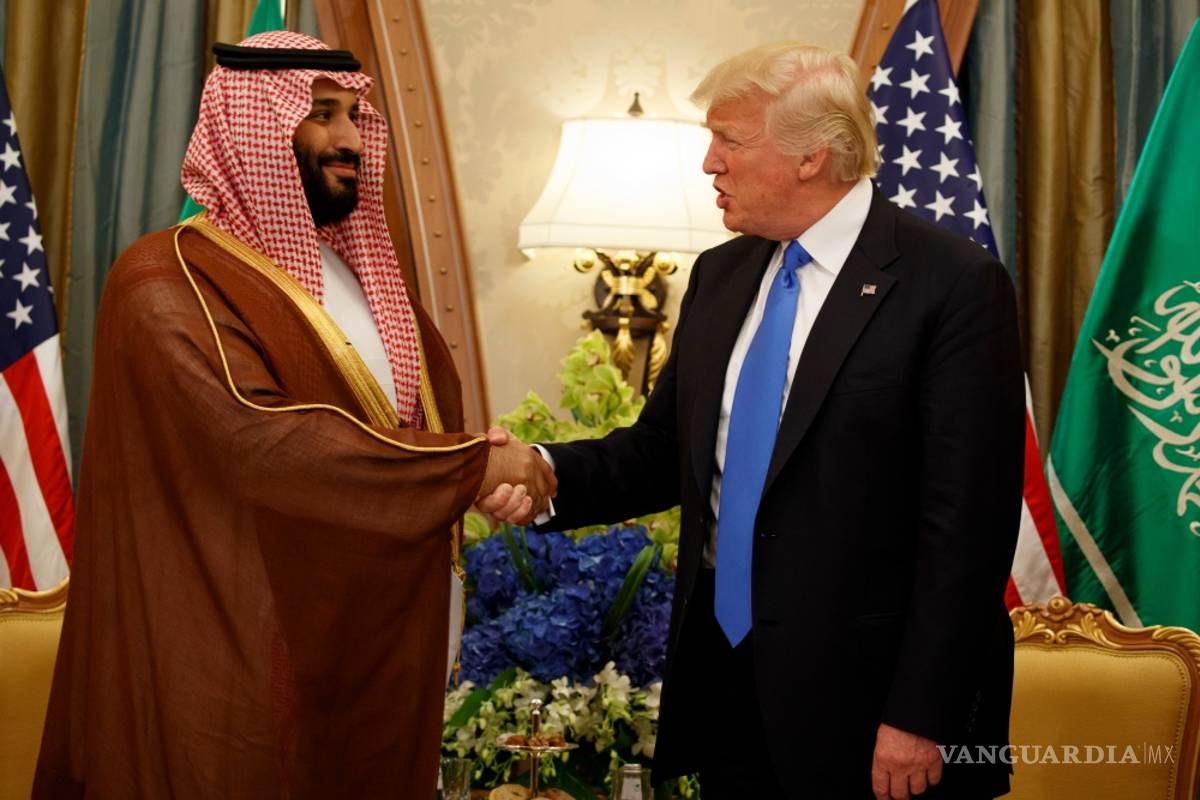 Firma Donald Trump en Arabia Saudí un megaacuerdo armamentístico