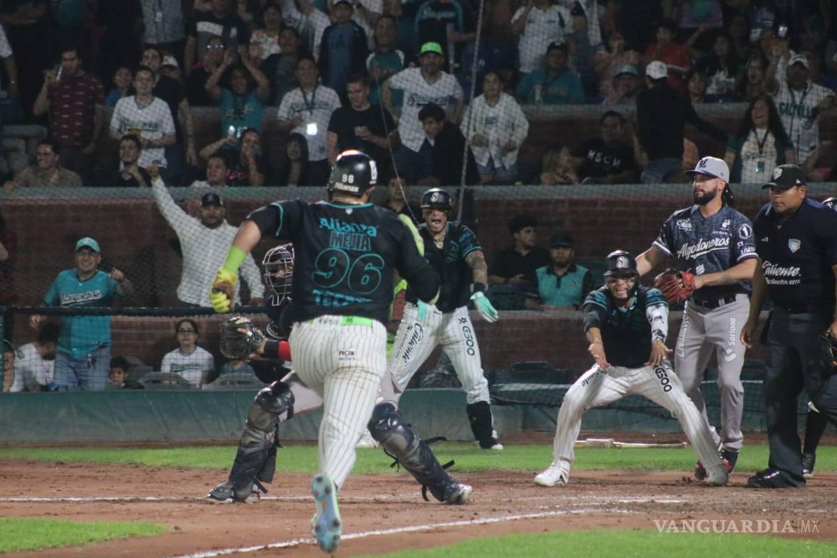 $!Saraperos cobró venganza en el segundo duelo de la doble cartelera y venció a los Algodoneros.