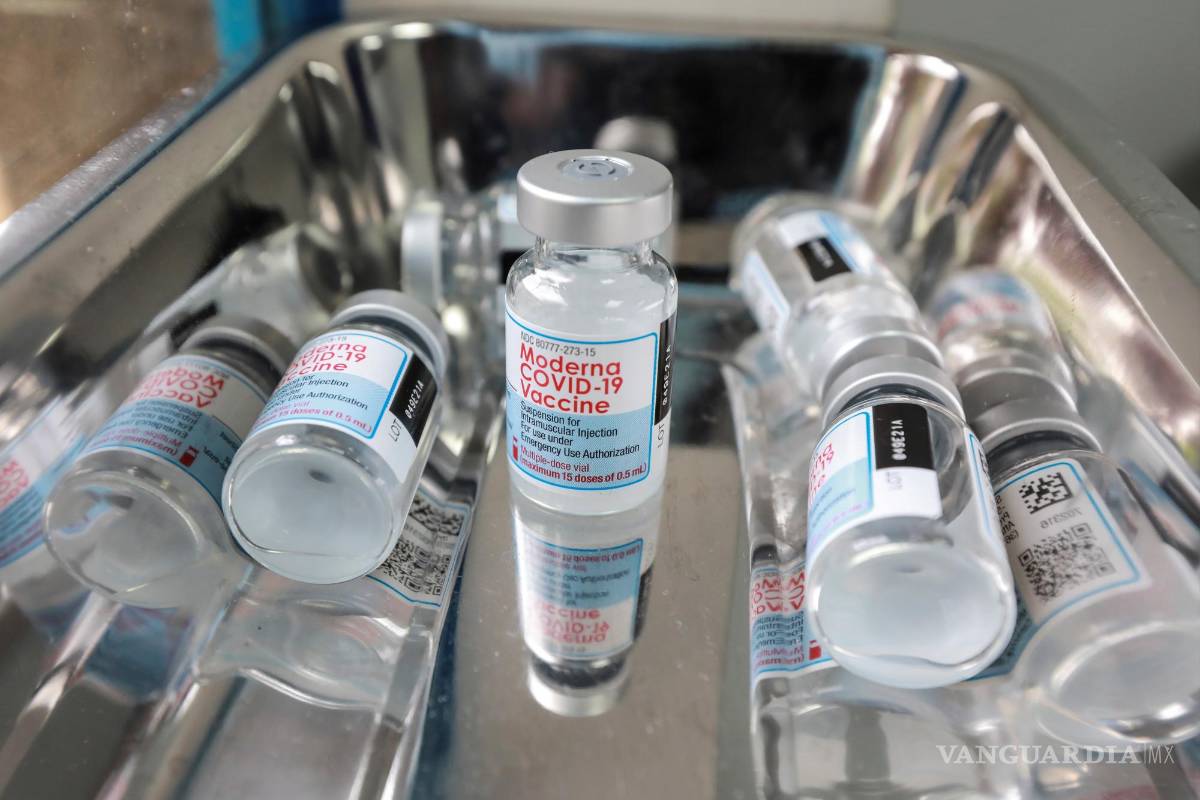 Moderna desarrolla una vacuna de una única dosis contra COVID-19 y gripe