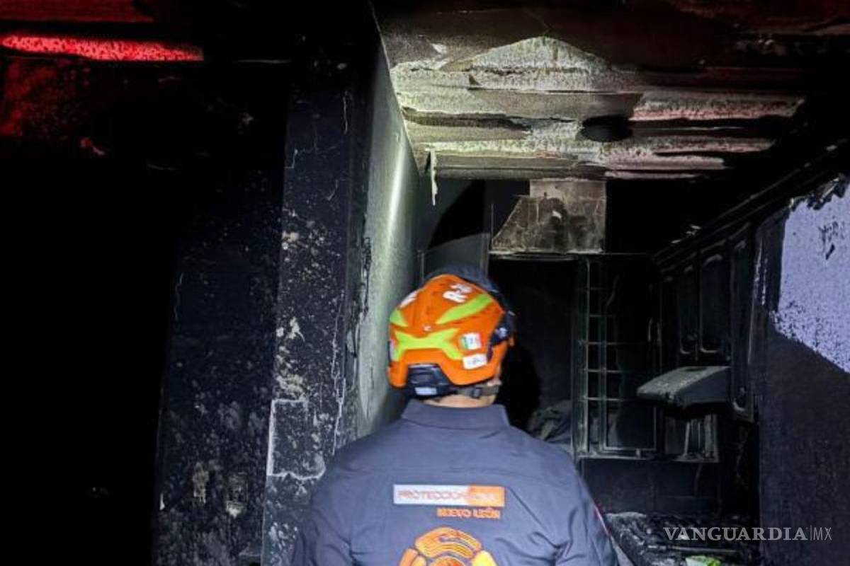 Riña de pareja ocasiona incendio en vivienda, en Nuevo León