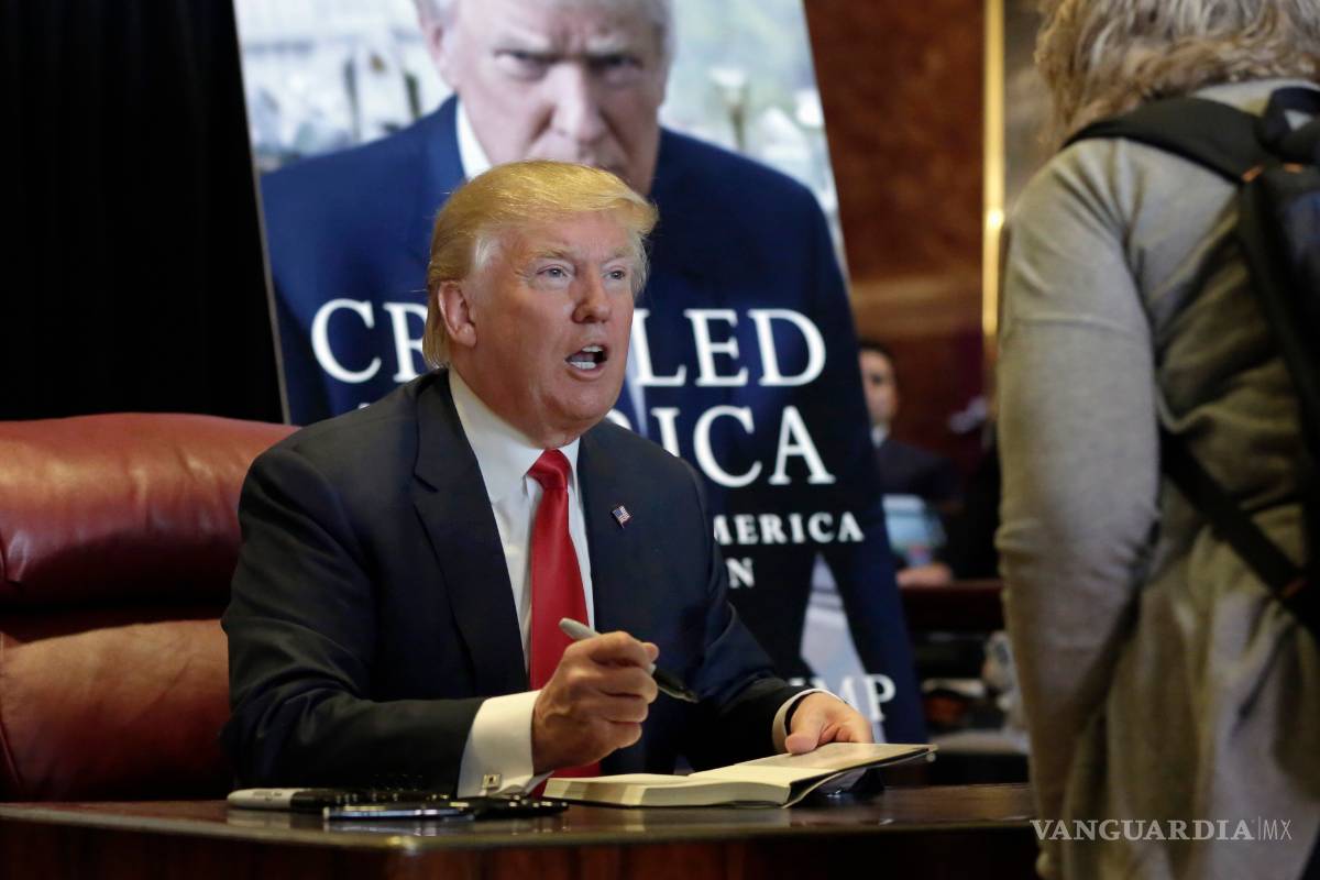 Trump propone en libro retener envíos de dinero a México