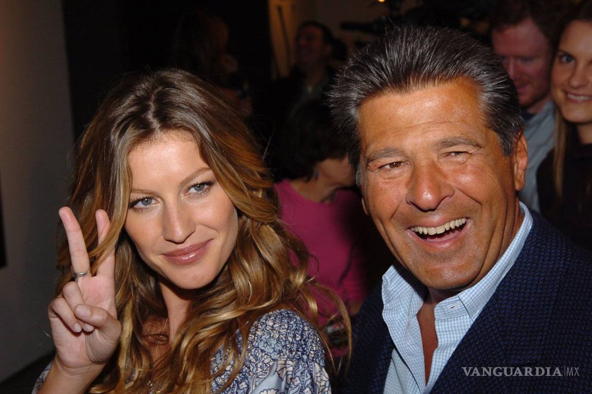 Renuncia a 'Victoria´s Secret' el hombre que rechazó modelos trans para sus desfiles