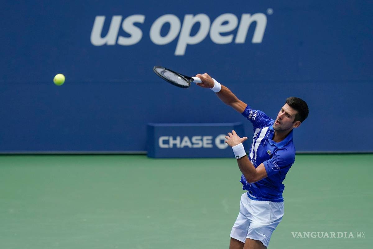 Djokovic avanzó a la tercera ronda, cede su primer set ante Edmund