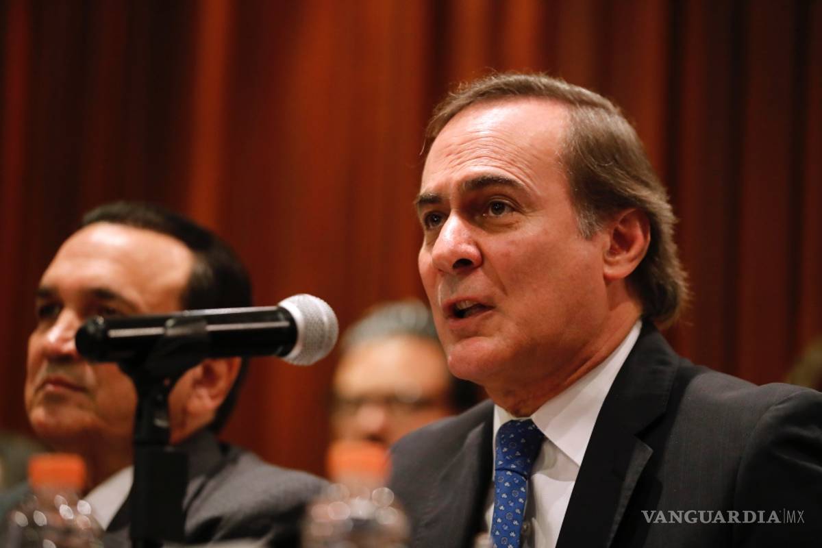 Carlos Slim el que salió más dañado por la cancelación del NAIM