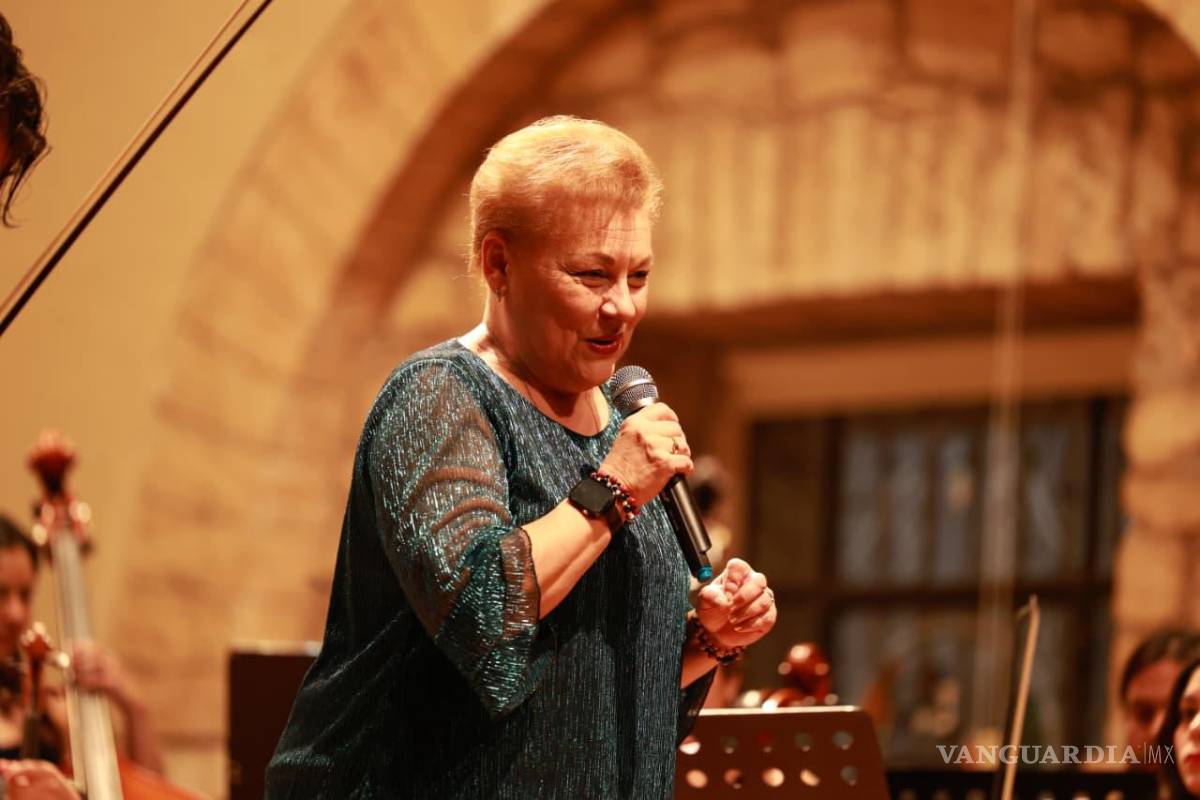 $!La maestra Natalia Riazanova dirigió un programa que recorrió distintas etapas musicales, del Barroco a la luminosidad del Romanticismo.