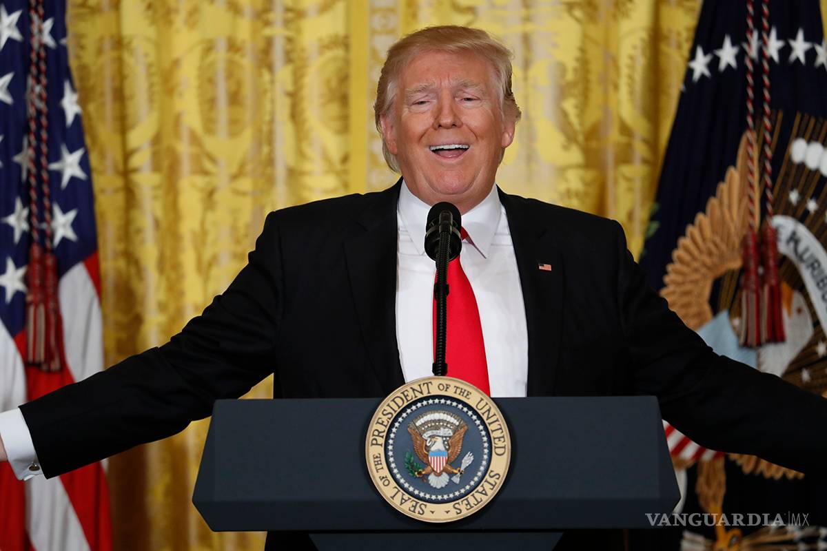 'Heredé un desastre dentro y fuera de EU', reprocha Trump