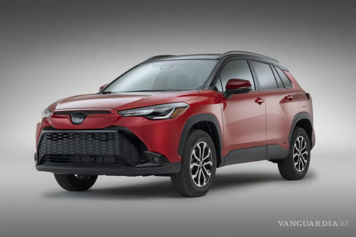 Toyota llama a revisar más de siete mil automóviles en México, por varias fallas