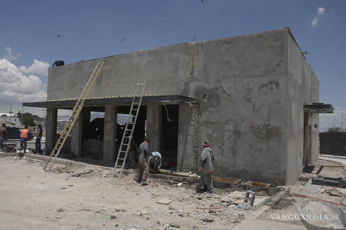 Aceleran la instalación de nueva Starbucks al sur de Saltillo