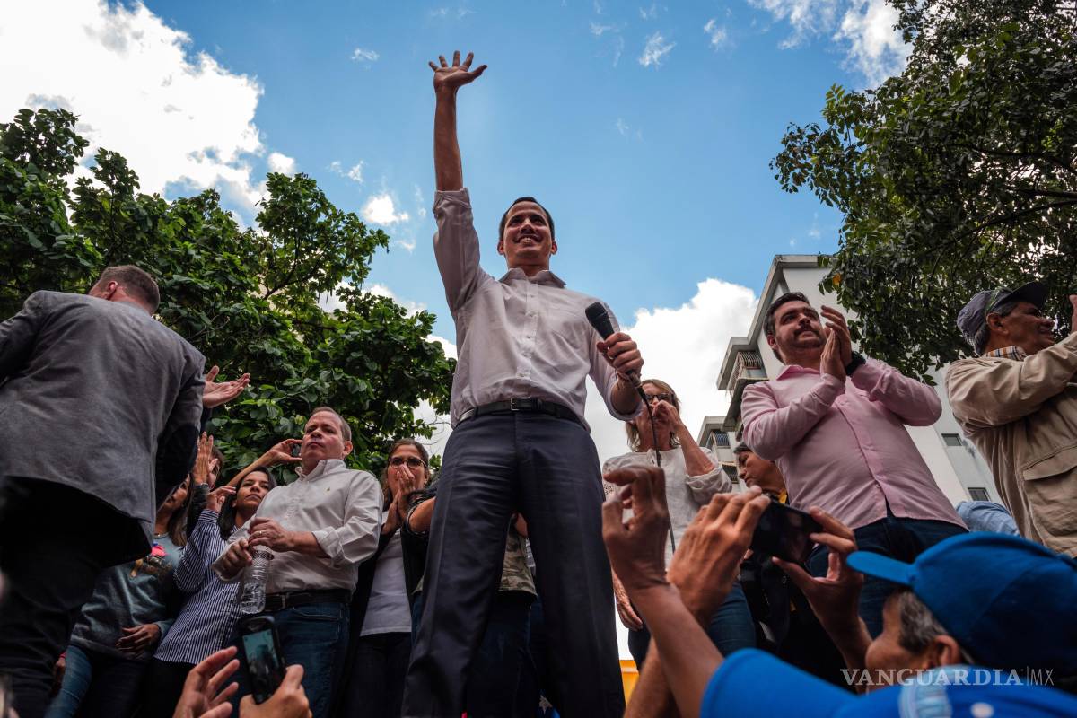 $!El líder opositor Juan Guaidó habla en un mitin en Caracas, Venezuela, el 11 de enero de 2020.
