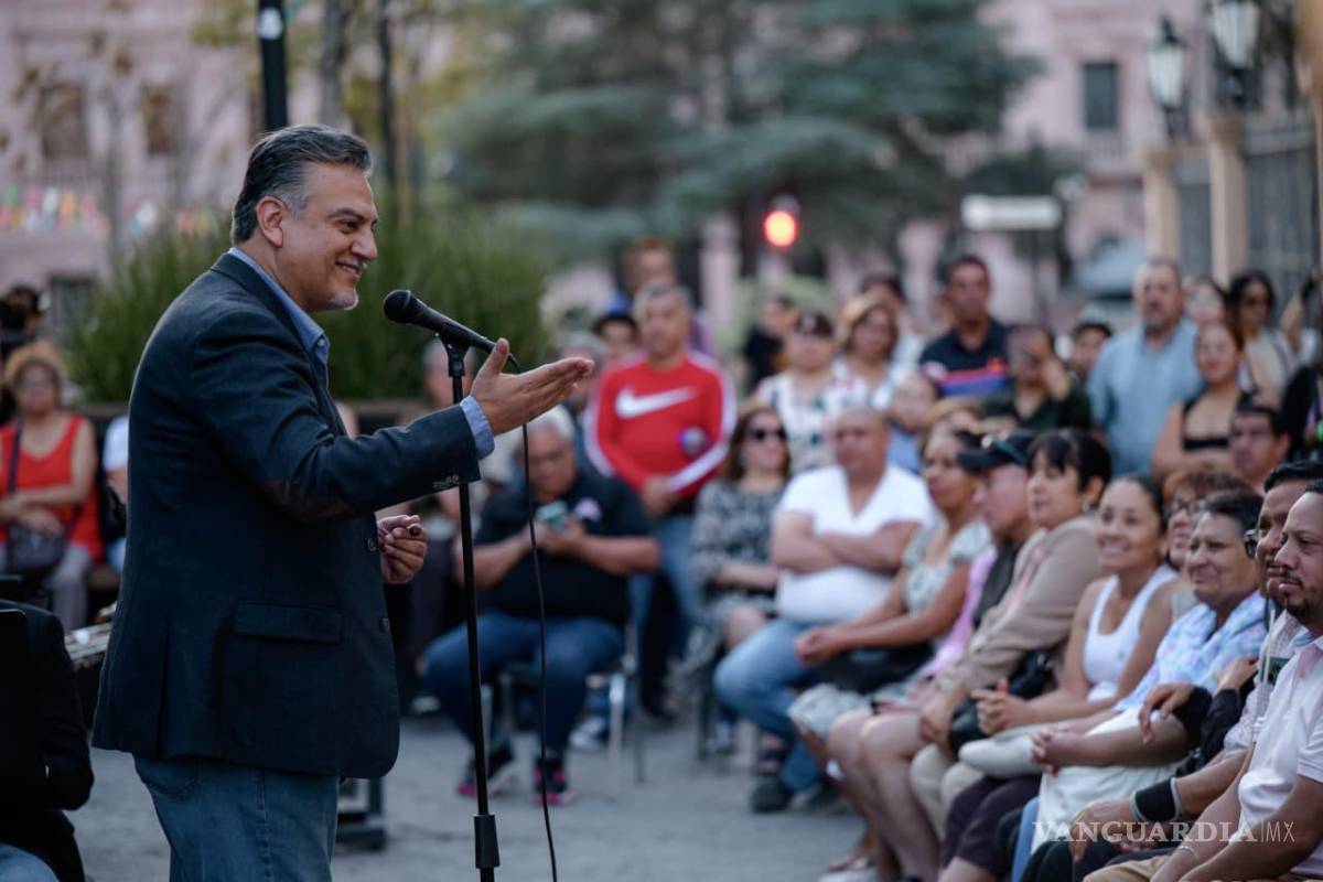$!El evento formó parte de las actividades culturales organizadas con motivo de la llegada de la primavera, con el objetivo de promover la convivencia familiar y acercar la música a los espacios públicos de Saltillo.