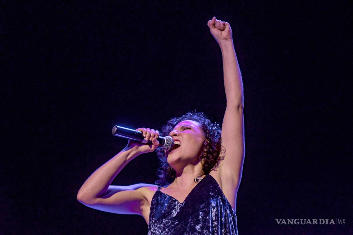 $!Adriana Molina comparte el legado de las mujeres detrás de Broadway en concierto en Saltillo