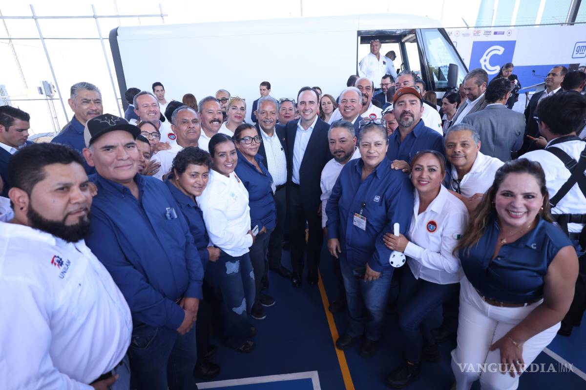 $!Manolo Jiménez destacó que el empleo formal es una herramienta clave para mejorar la calidad de vida de las familias.