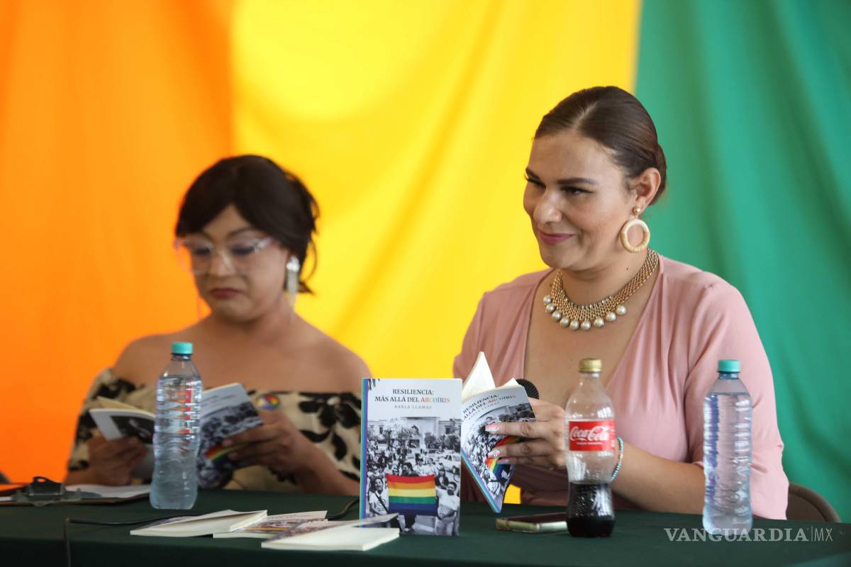 $!‘Resiliencia: más allá del arcoíris’, presenta Karla Llamas libro con las vivencias trans de Saltillo