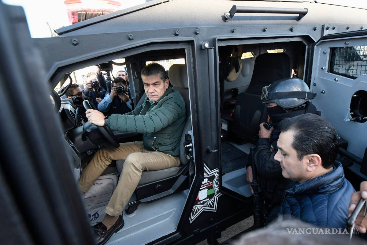 $!Entrega Miguel Riquelme 10 unidades tácticas a las fuerzas de seguridad en Coahuila