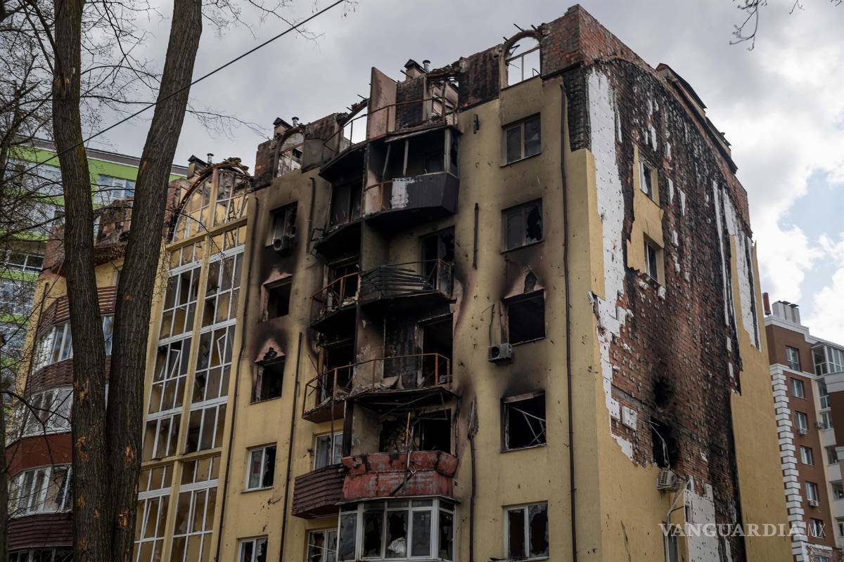 Zelenski afirma que Rusia empezó ‘la gran batalla’; reportan bombardeos en Leópolis