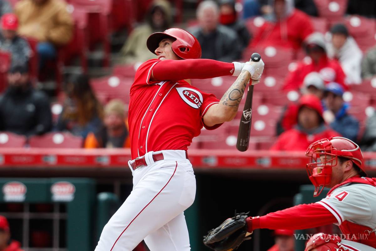 Rojos ganan con jonrón de relevista a los Filis