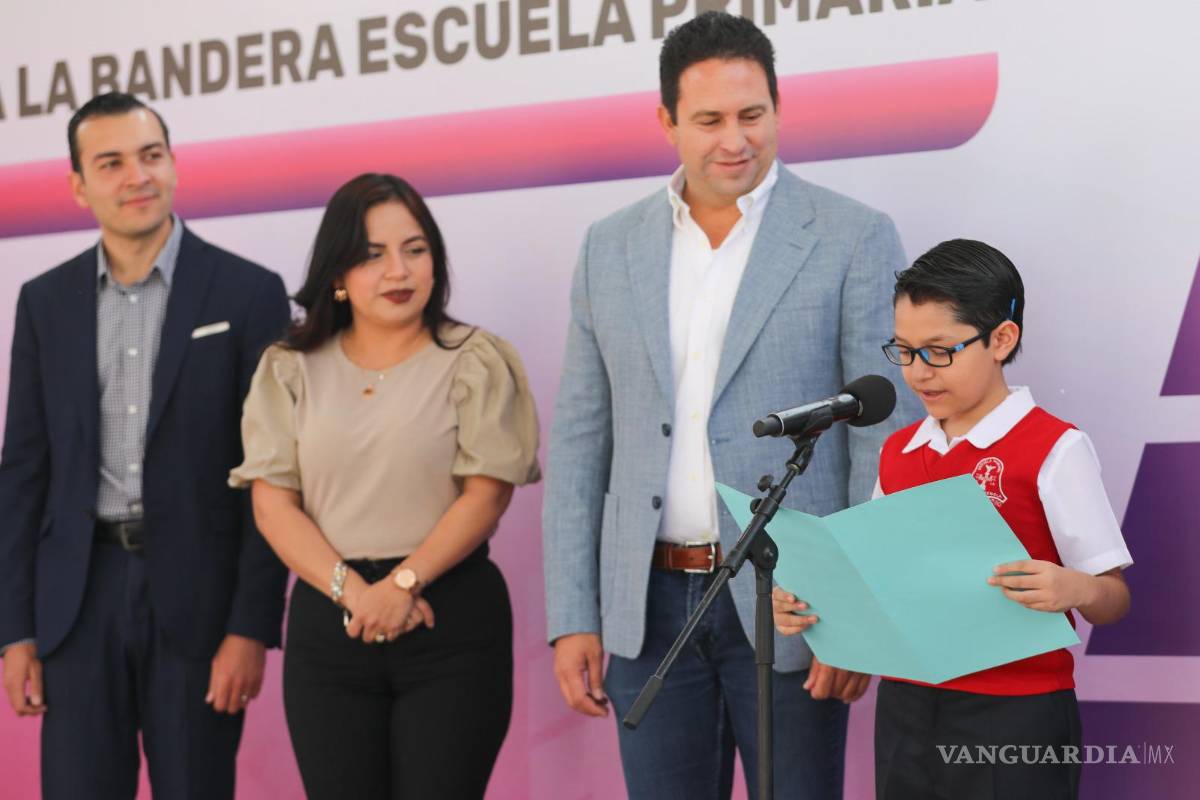 $!Kian Alejandro Ramos Martínez, alumno de cuarto grado, expresó un mensaje a nombre de sus compañeros.