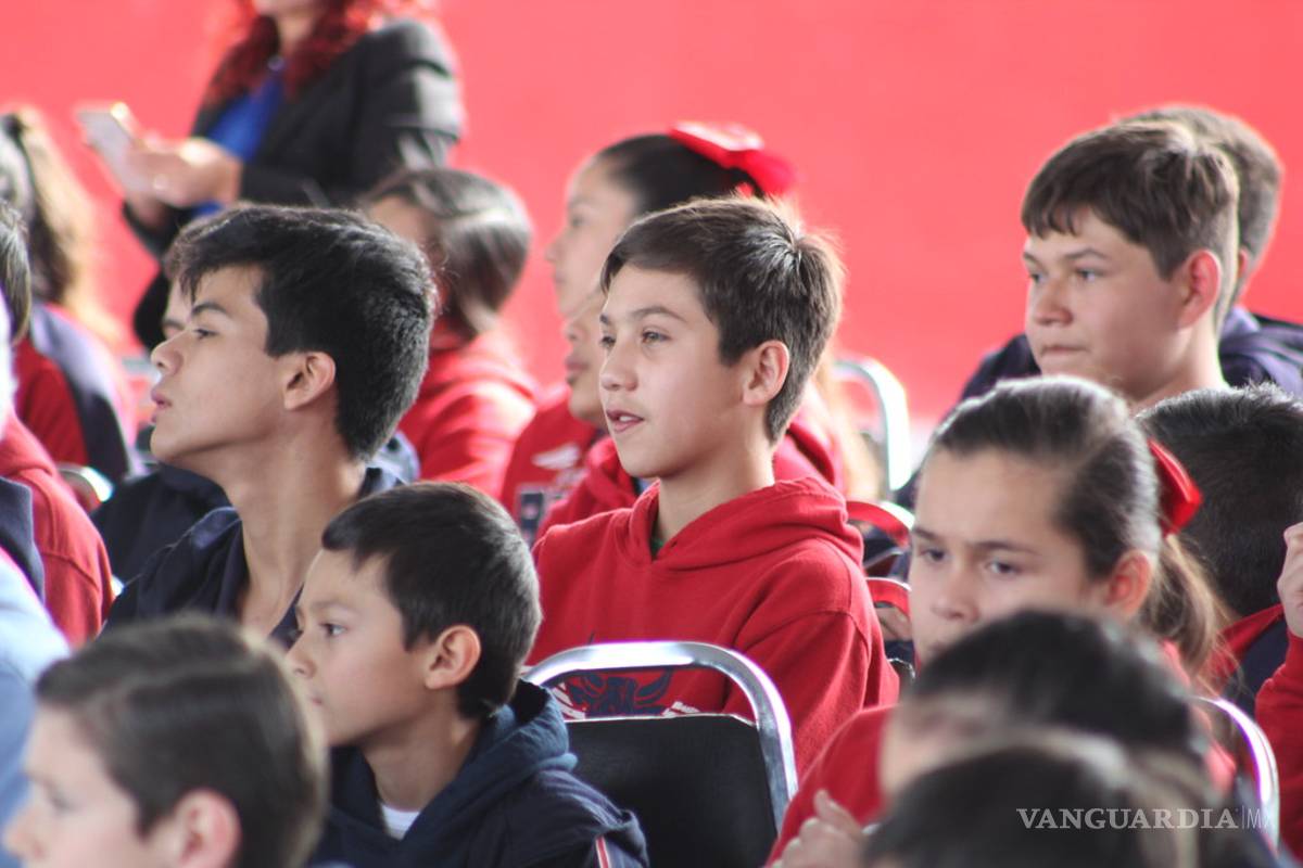 Colegio de Saltillo anuncia regreso a clases pese a restricciones