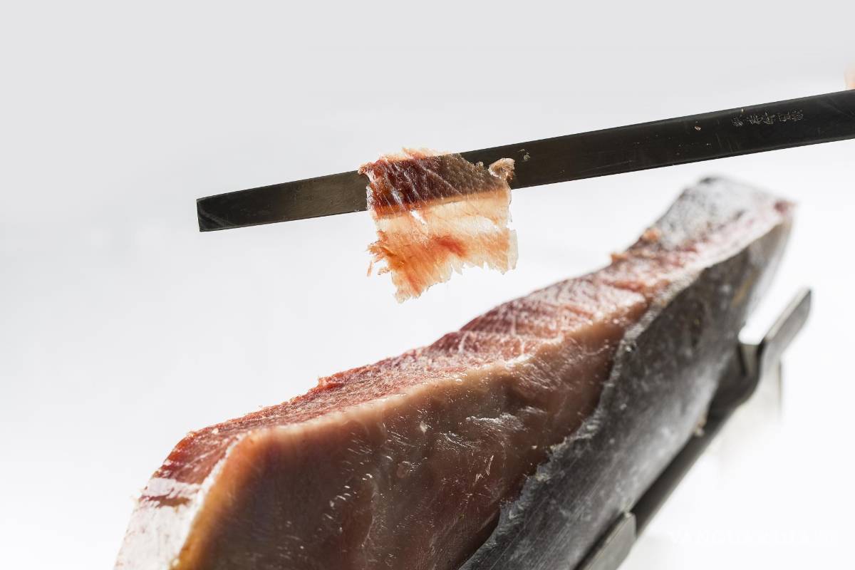 $!Jamón de atún de Almadraba. EFE/Restaurante Aponiente, de Ángel León