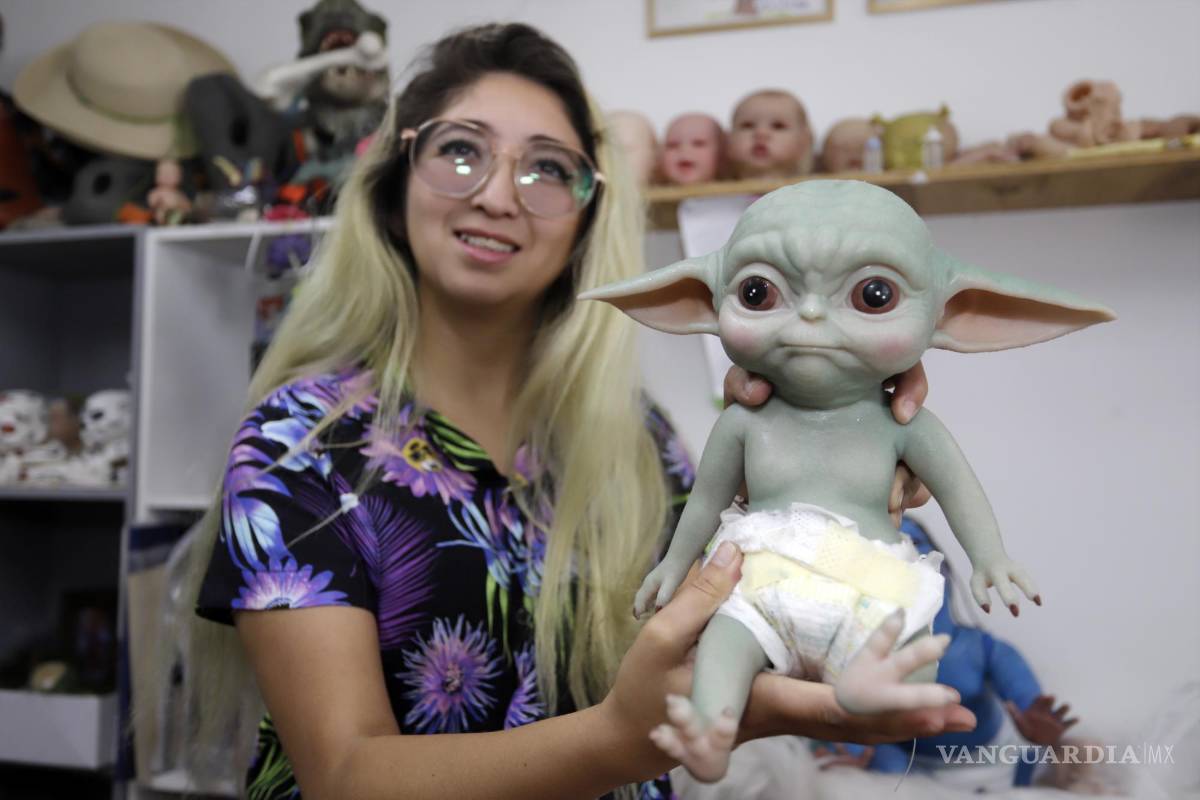 $!La artista mexicana crea bebés a imagen y gusto del cliente, con rasgos, color de piel y ojos a elegir.