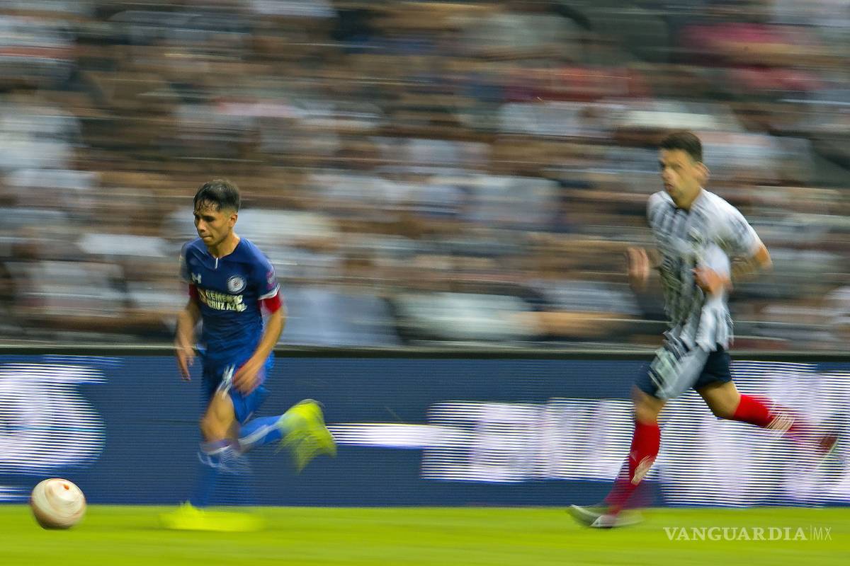 $!Misael Domínguez, el amuleto de la suerte de la Máquina