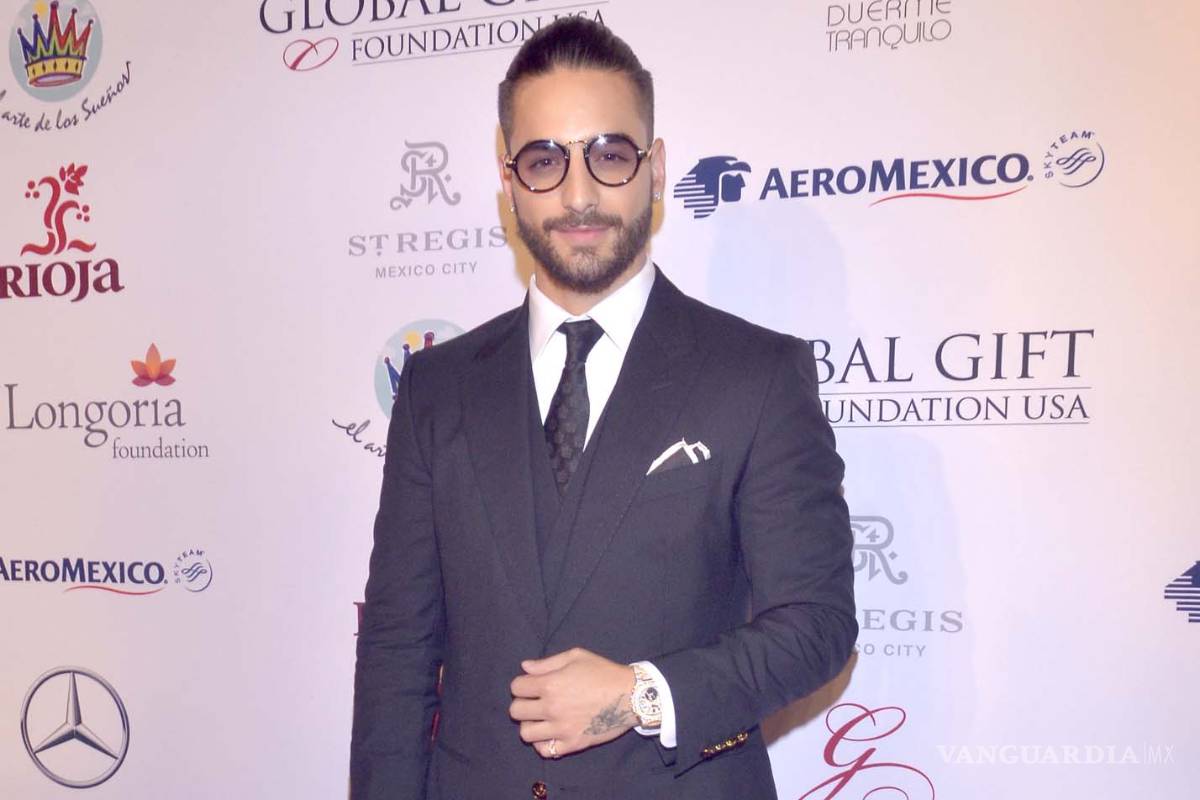 Maluma podría cantar boleros con Carlos Cuevas