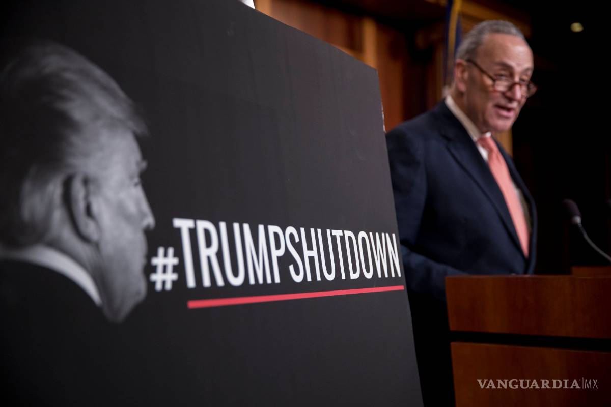 Senadores pactan para reabrir Gobierno de Estados Unidos