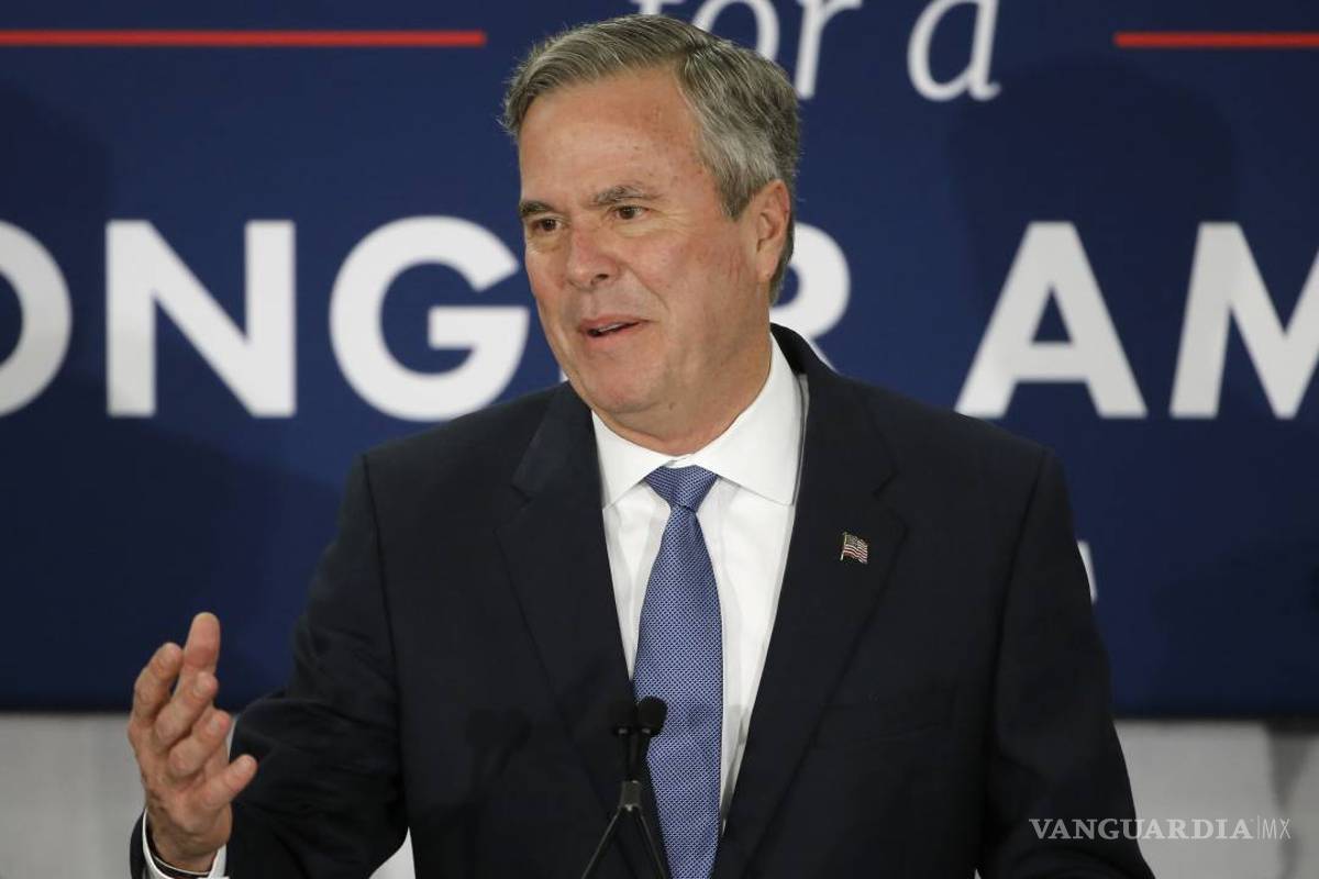 Jeb Bush da su apoyo a Ted Cruz