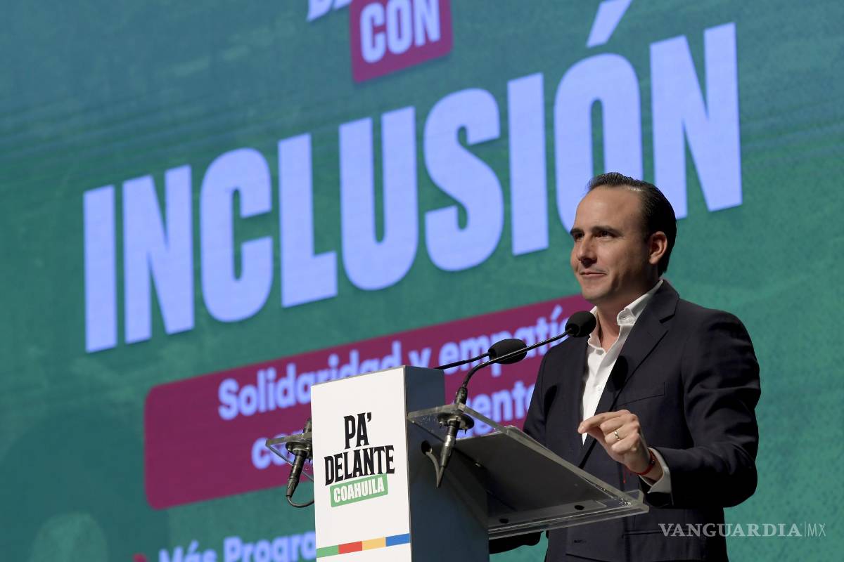 $!Manolo Jiménez durante la presentación de su “Agenda para mejorar la Calidad de Vida” en Coahuila.