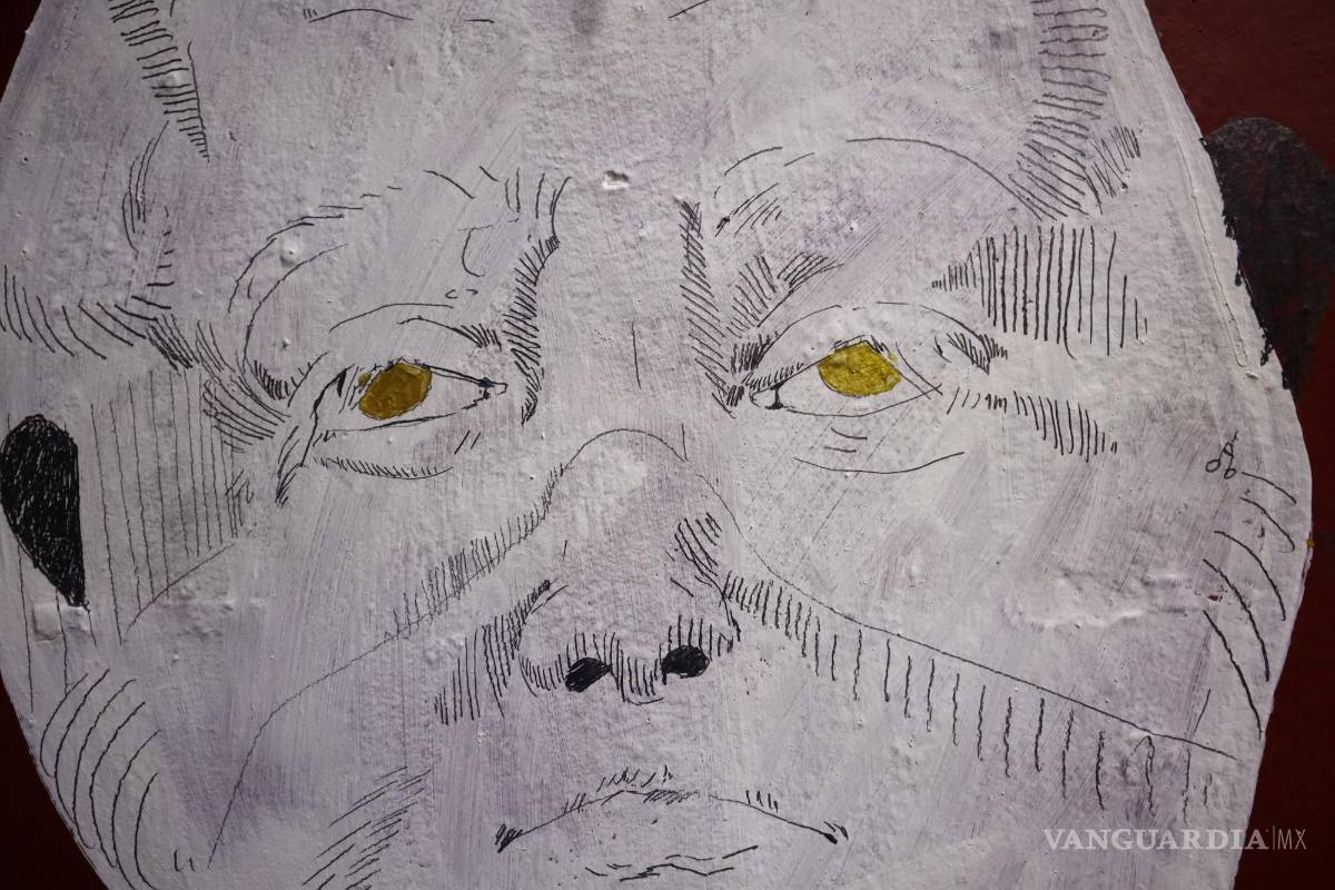 $!‘Con la intención de hacer una crítica religiosa’, Mayelo Cársol inaugura su exposición artística ‘Creencias’