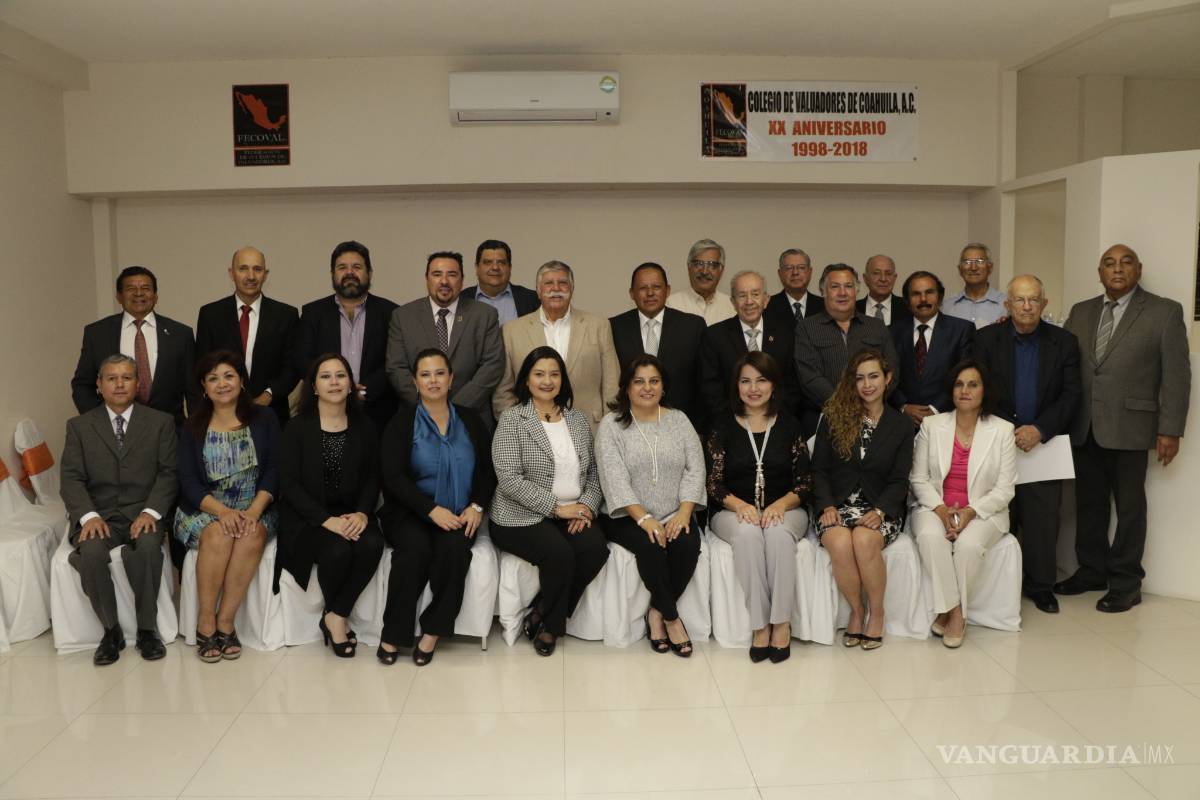 Reconocen a valuadores