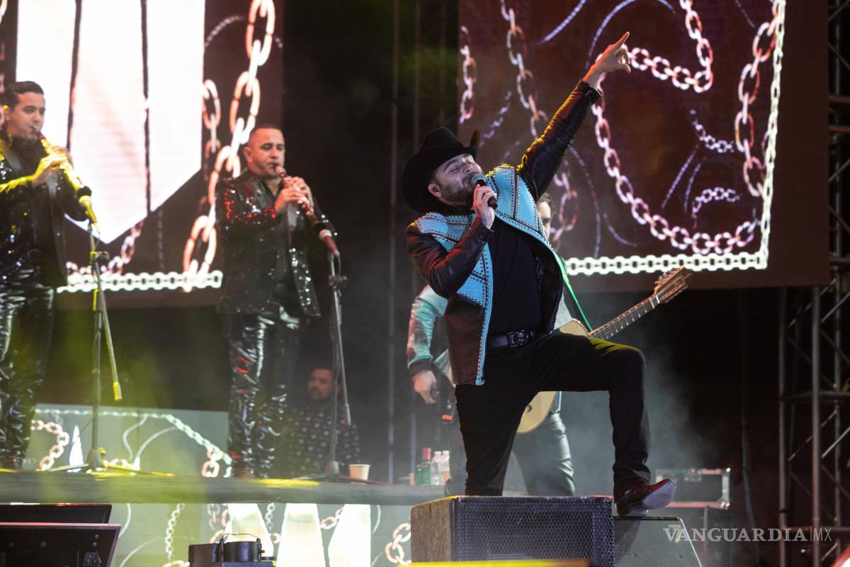 A Gerardo Ortiz le imponen 3 años de libertad probatoria tras testificar contra de su ex manager