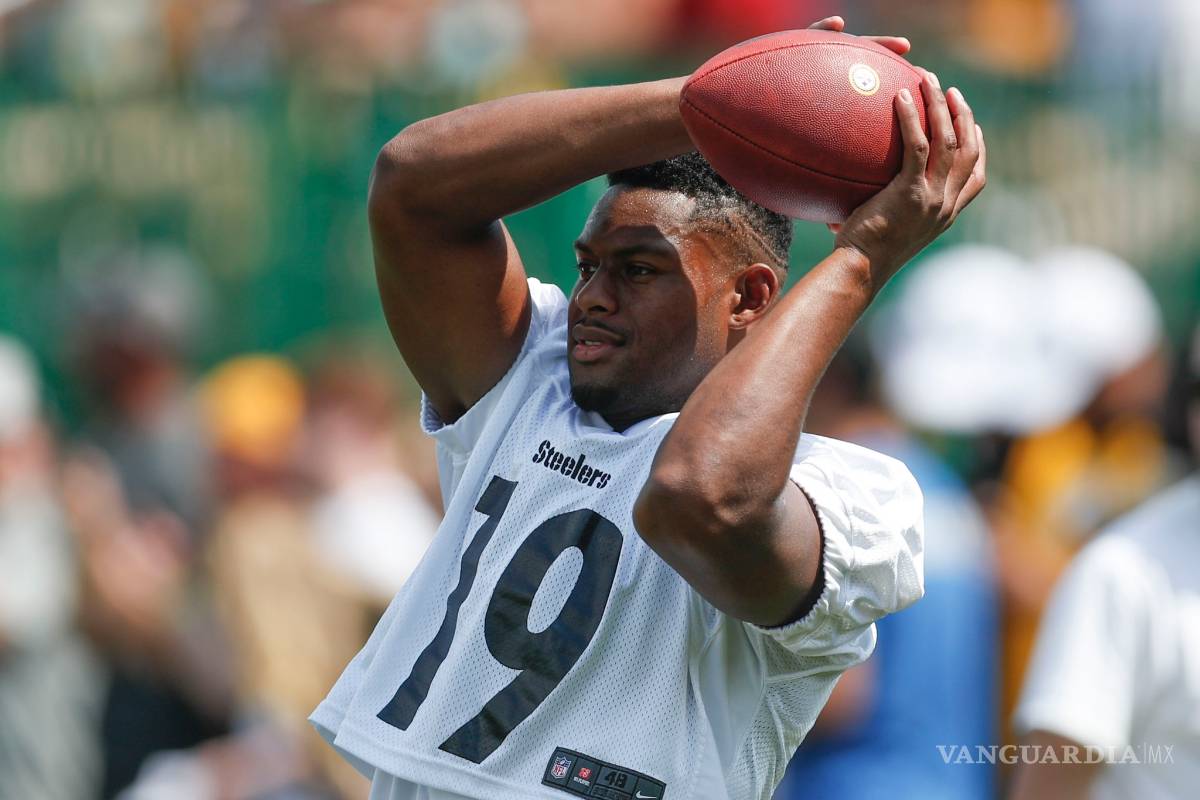 Smith-Schuster, el joven líder de 22 años de los Steelers de Pittsburgh