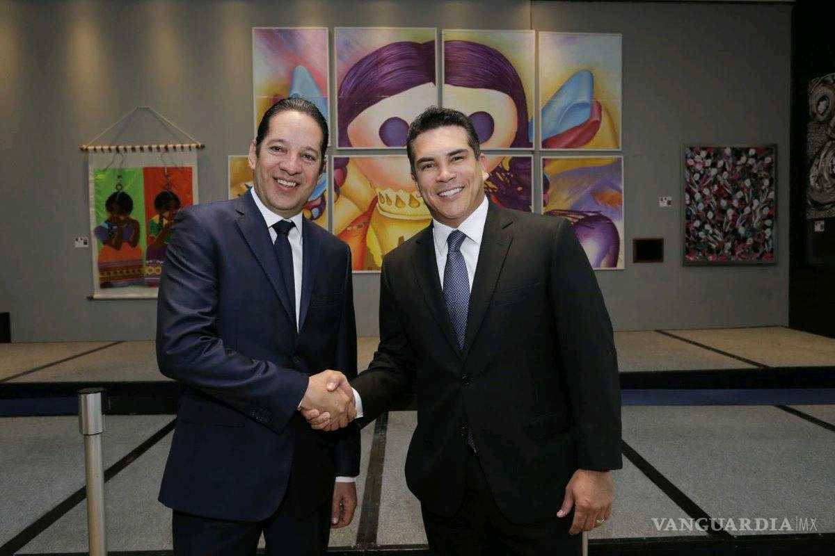 Asume presidencia de la Conago el gobernador de Querétaro, Francisco Domínguez