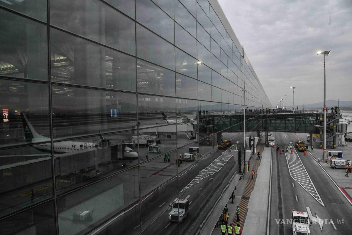 Transportan a 59 mil pasajeros al AICM y AIFA