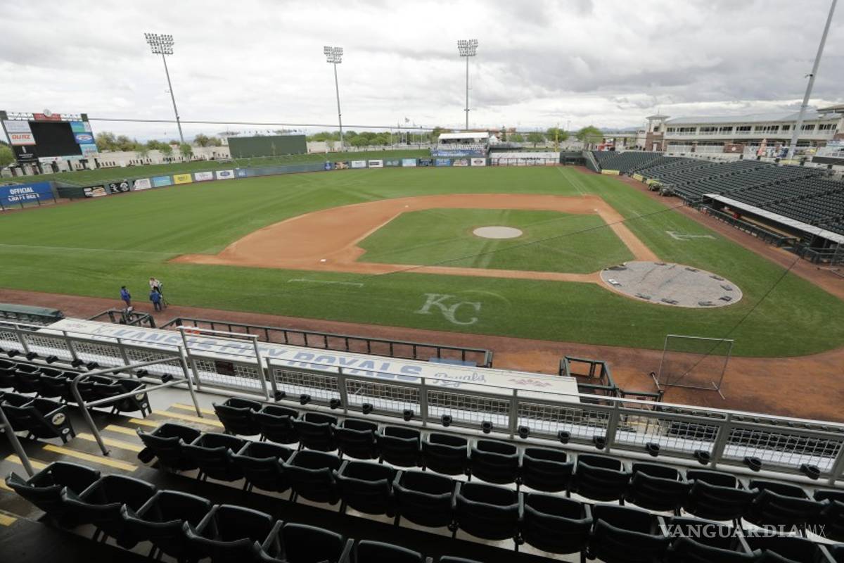 MLB recorta salario de directivos hasta un 30% debido a pandemia