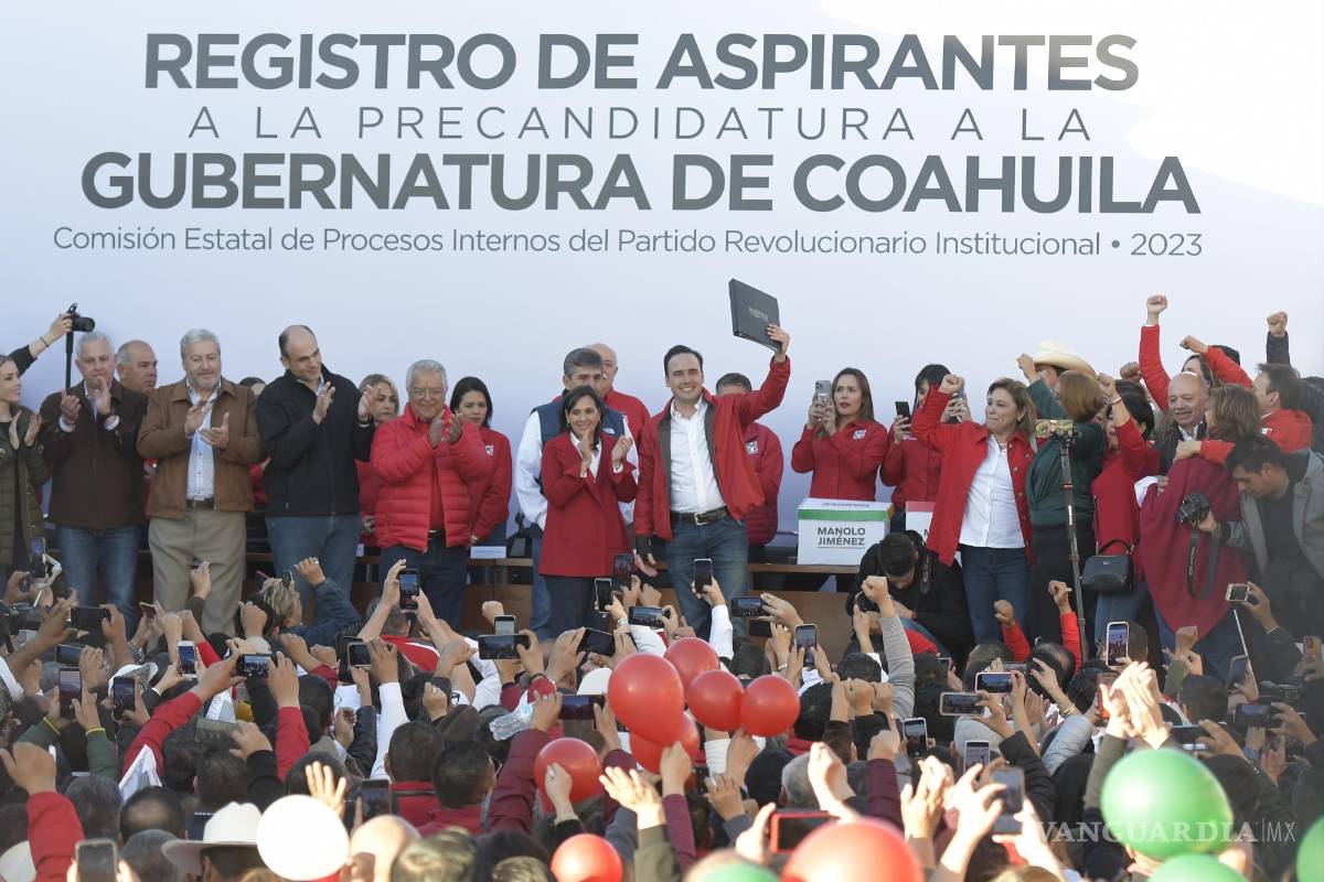 $!Saltillo, Coah. Mex. 12 de enero del 2023 Registro de Aspirante de Manolo Jiménez como precandidato por el PRI a la Gubernatura de Coahuila