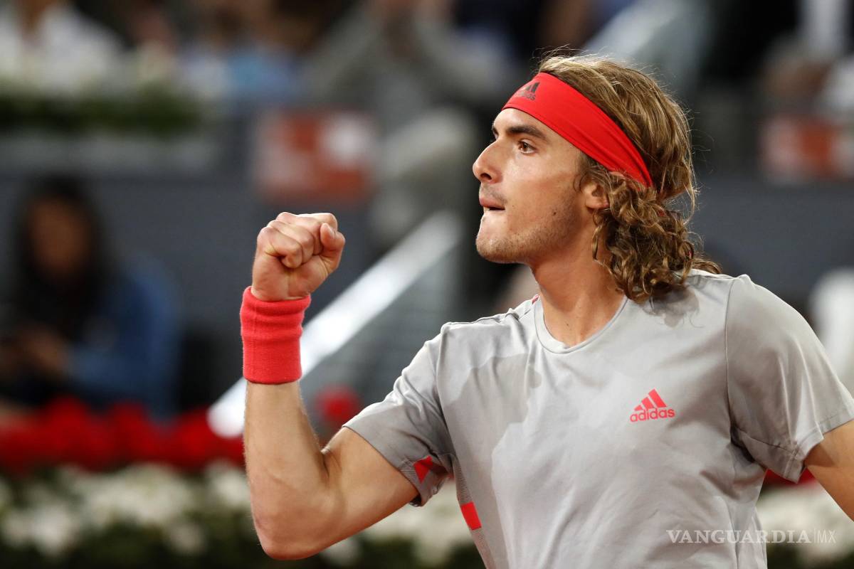 $!Stefanos Tsitsipas le dice adiós a Rafael Nadal del Mutua Madrid Open