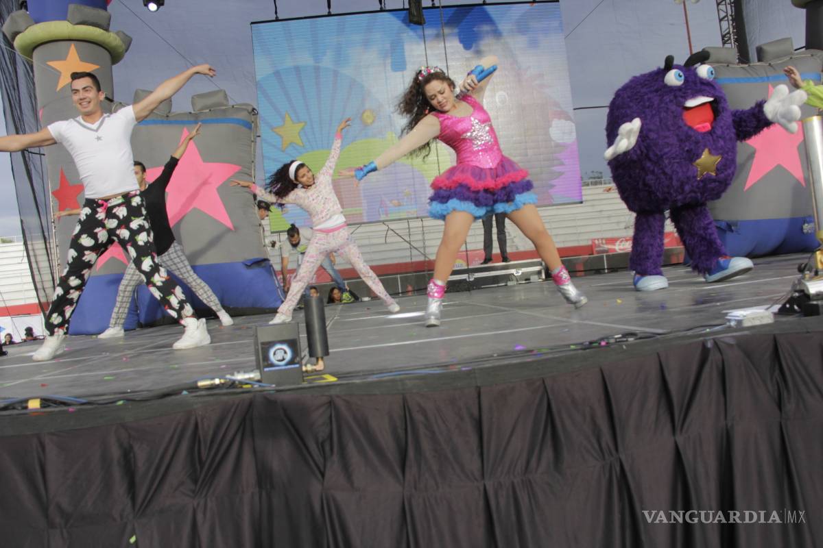 ‘La Reina de los Niños’ los festeja a lo grande en Saltillo