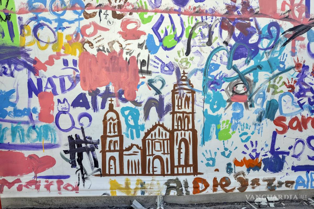 $!Cada quien con su técnica y talento, retrató sus elementos preferidos de la ciudad, como lo fue la Catedral.