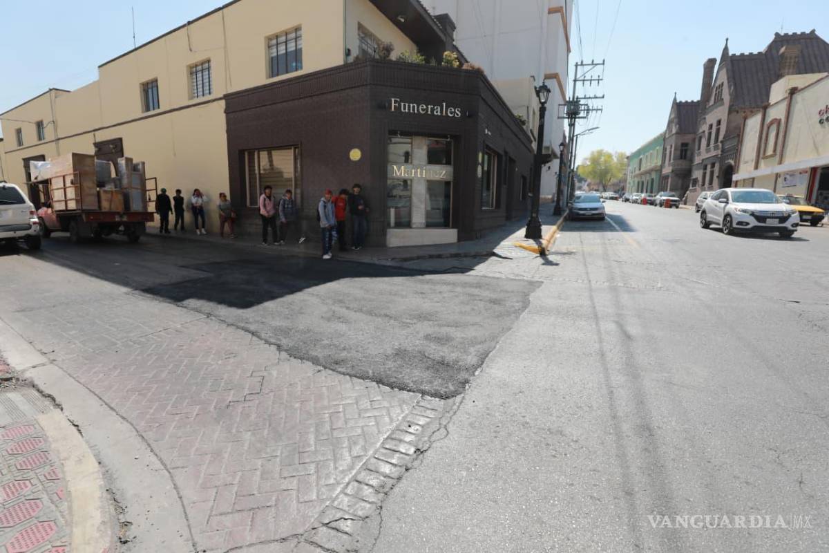 $!El programa permanente de mantenimiento vial prioriza reportes ciudadanos canalizados mediante la plataforma “Saltillo Fácil”.