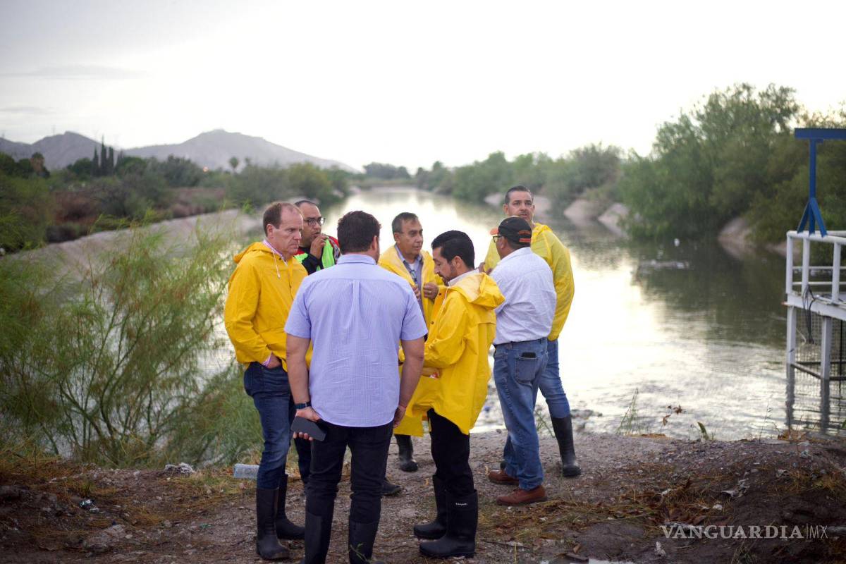 $!Autoridades municipales realizaron recorridos para atender reportes y monitorear vialidades afectadas.