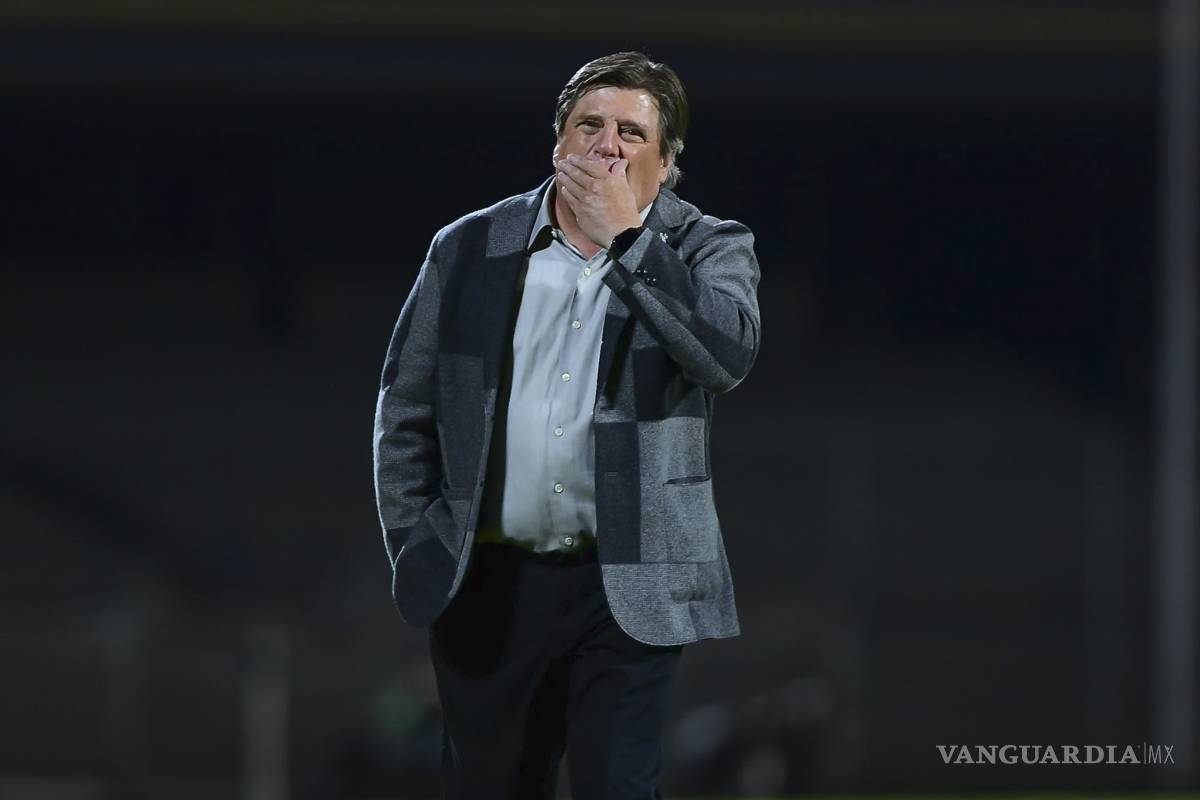 Protocolo no obliga a entrenadores a usar cubrebocas