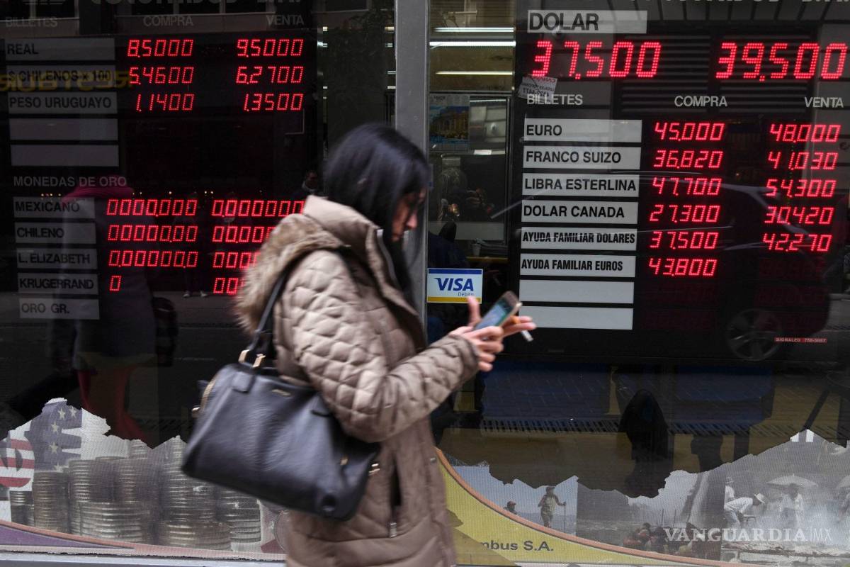 Preparan medidas para frenar crisis económica en Argentina